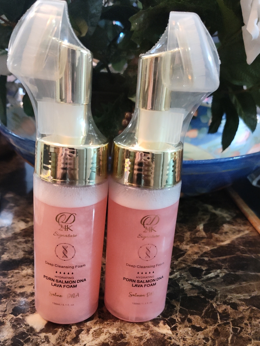 Two Signature Salmon DNA Lava Foam Deep Cleansing Foam - Pink & Gold Accents